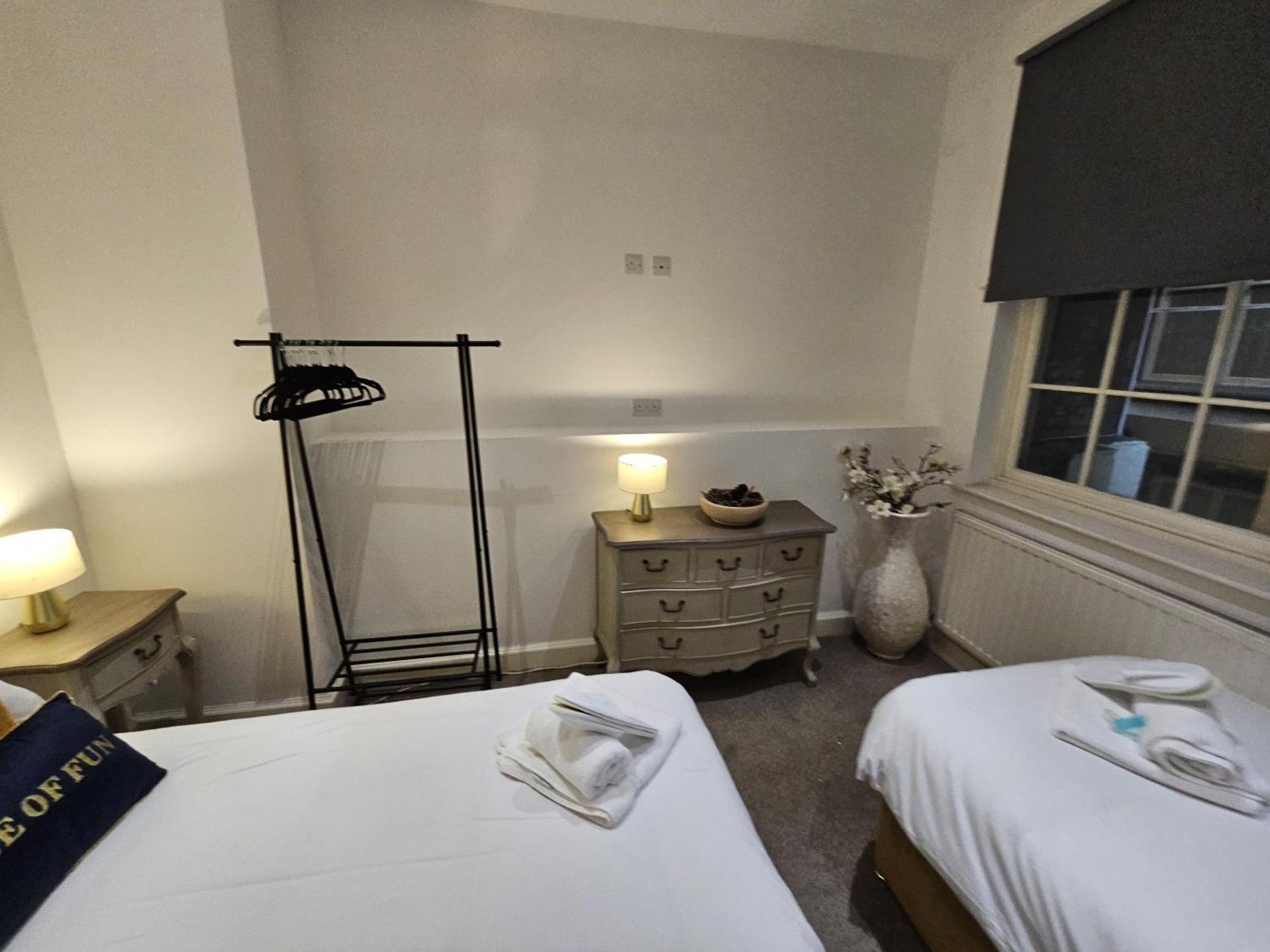 Customs House Bed & Breakfast Liverpool Room photo