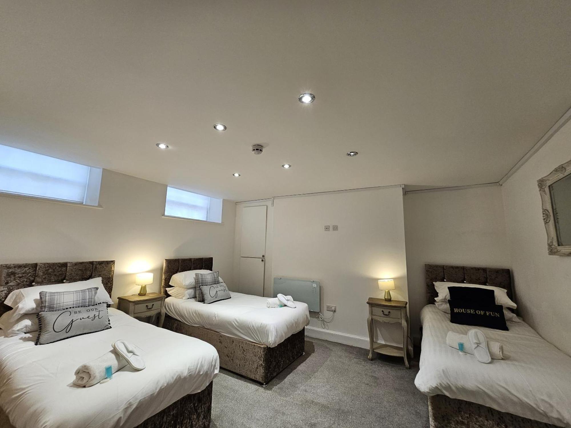 Customs House Bed & Breakfast Liverpool Exterior photo